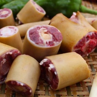 Đuôi bò tươi có da đặc biệt ngon và an toàn